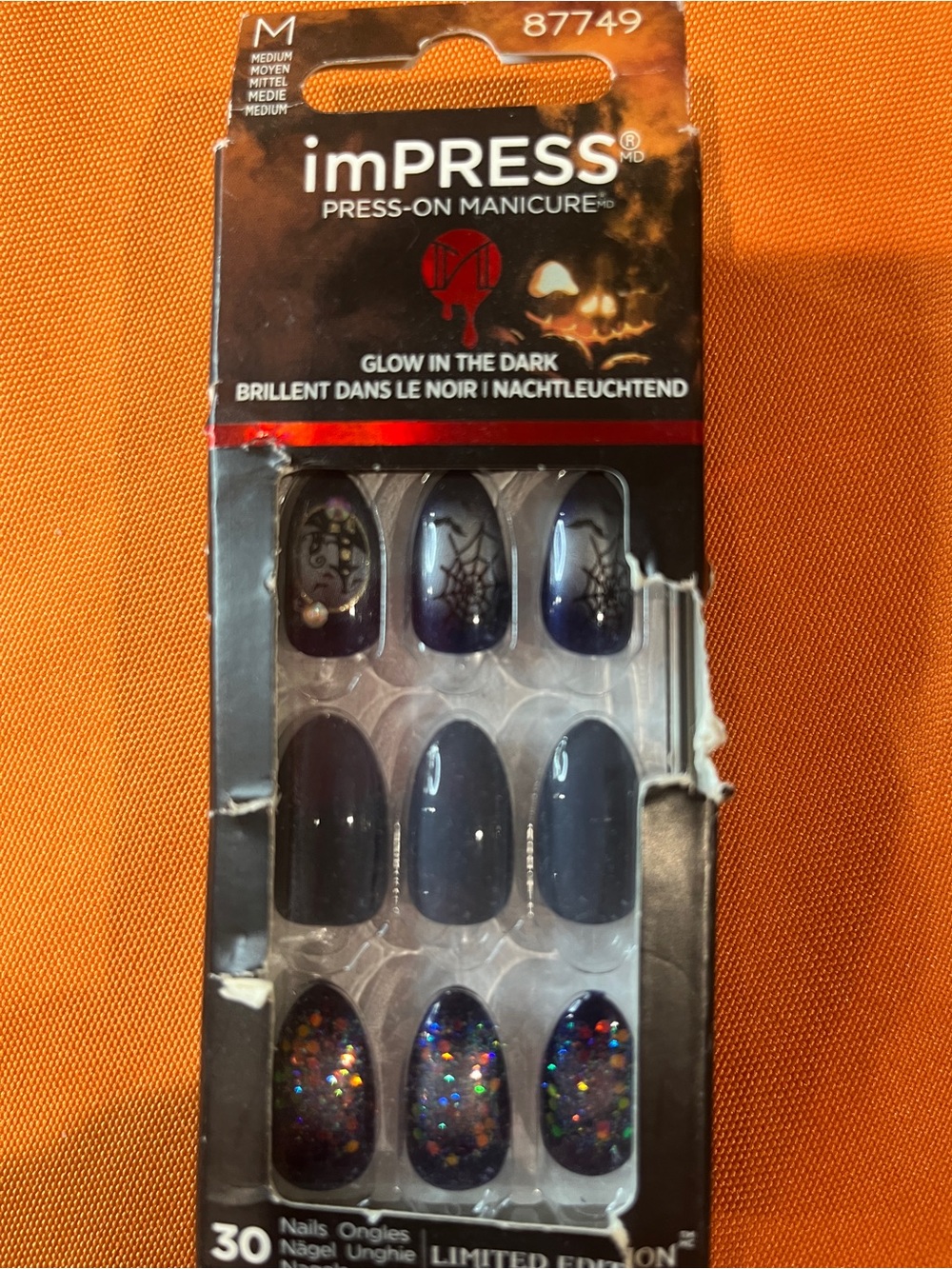imPRESS Women Makeup Press-On Nails - Black & grey  with Glitter